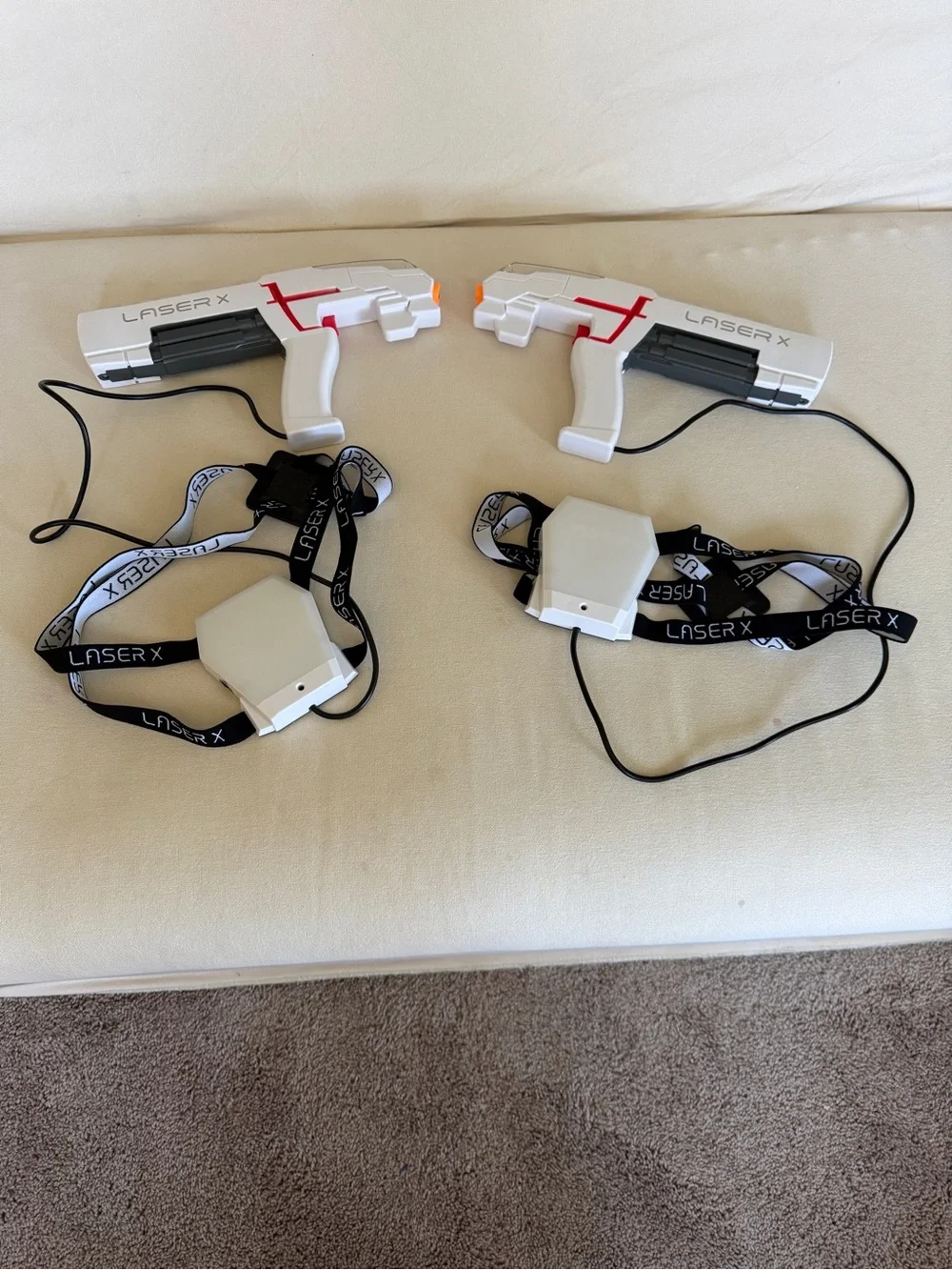 White Laser Tag Starter Set - 2 Blasters with Head Sensors